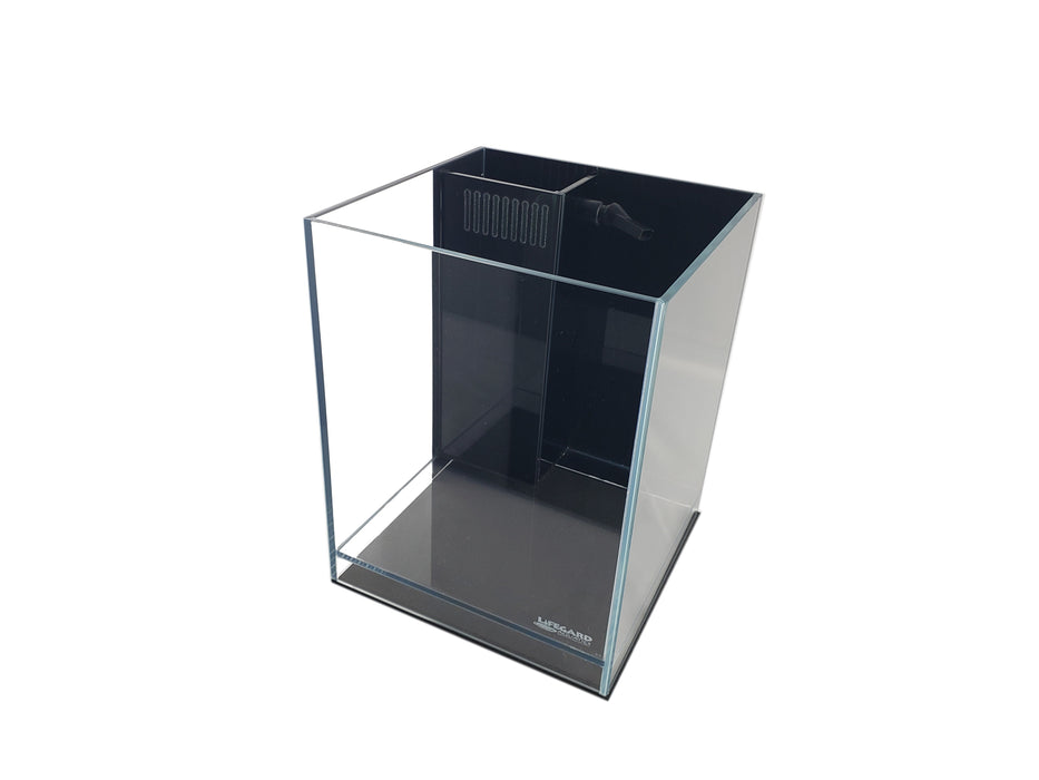 2.65 Gallons Betta 45° Degree Low Iron Ultra Clear Aquarium - 7.87" x 7.87" x 9.84"